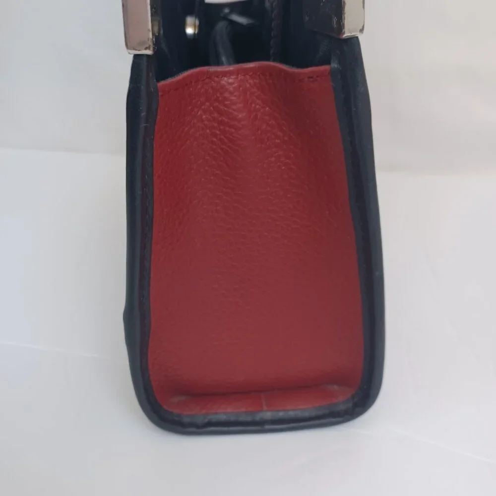 Brighton Bag Leather Shoulder Handbag Croc-Embossed Black‎ Maroon